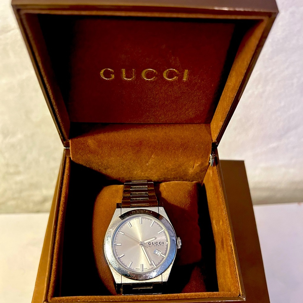 GUCCI
115 Pantheon Men's Automatic Sports Casual Watch